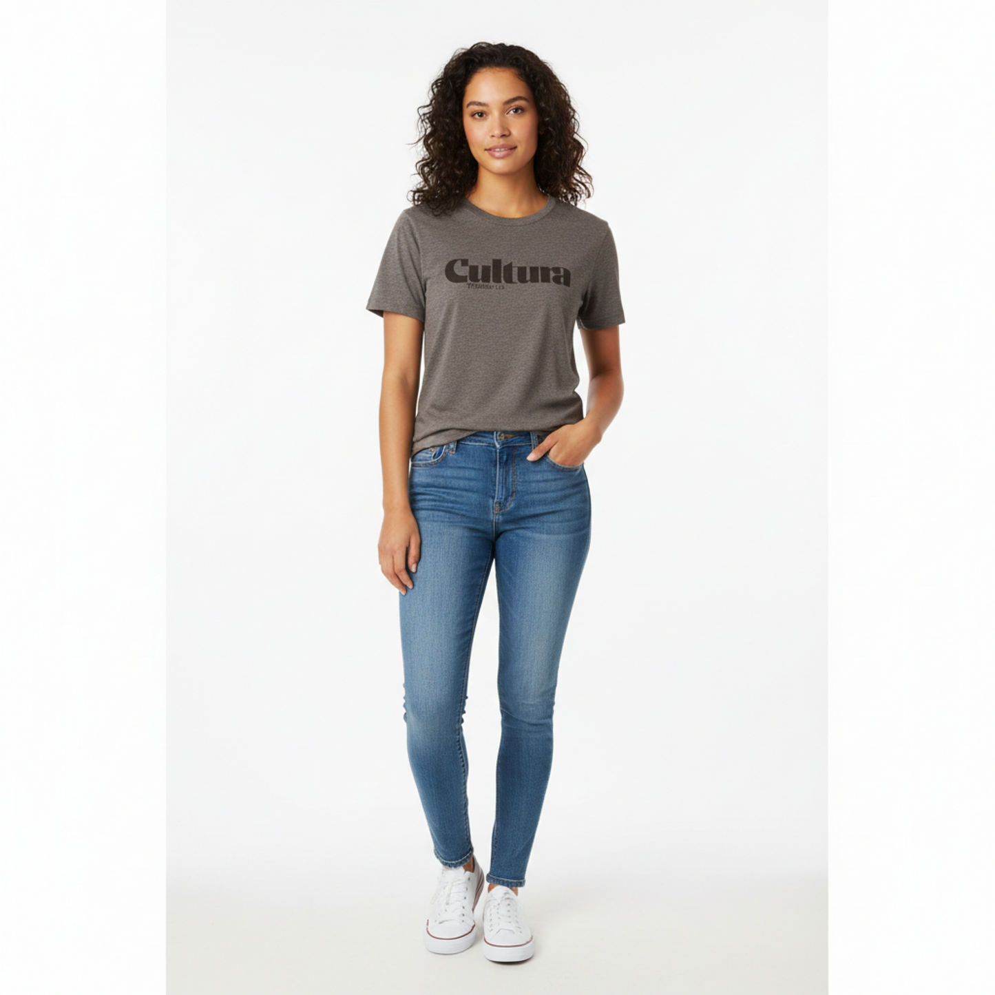 Cultura Original Women's Tee