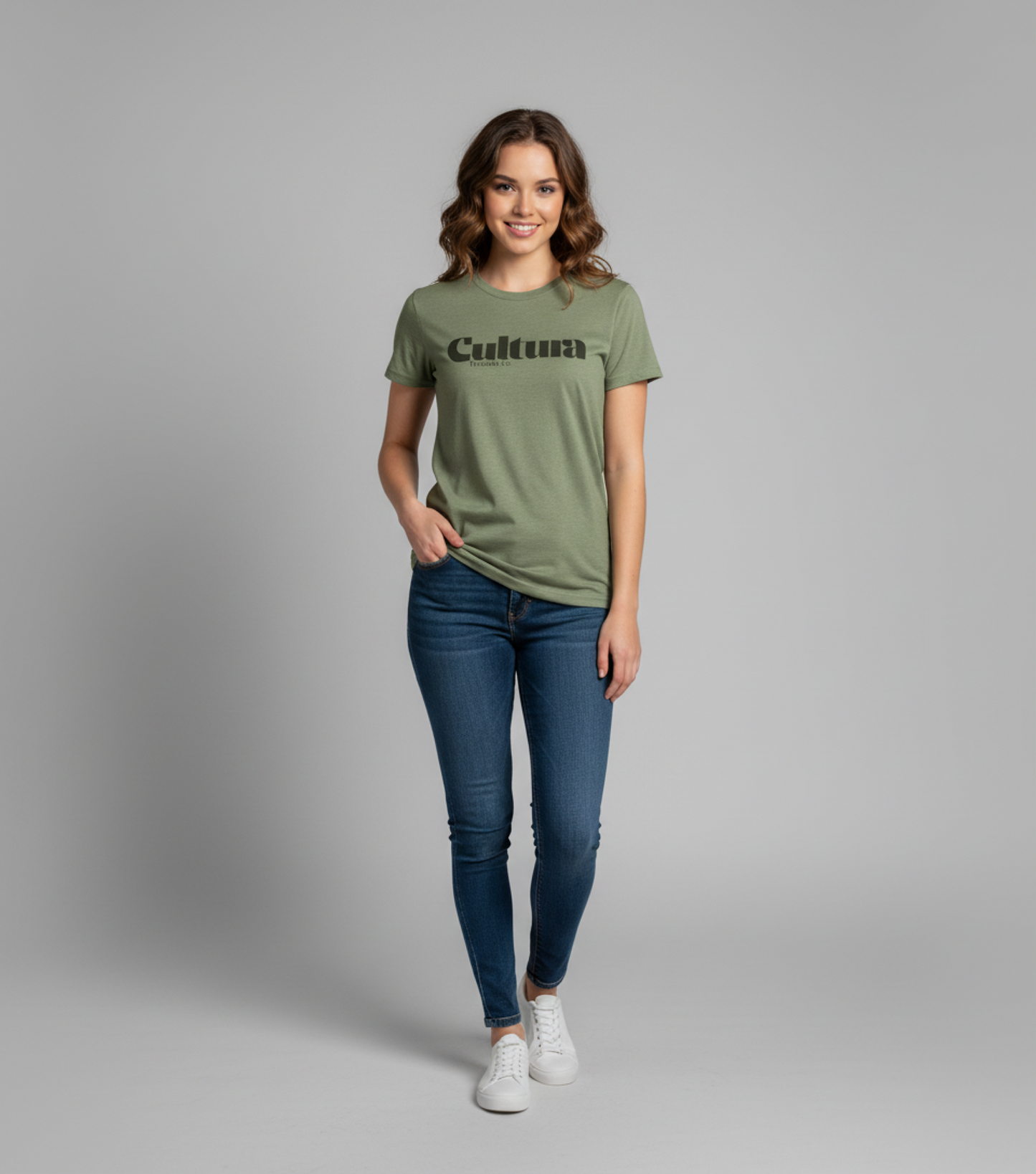 Cultura Original Women's Tee